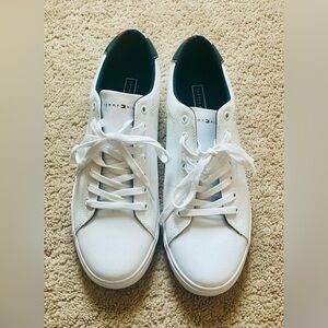 New Hilfiger Sneakers!